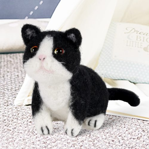 DIY Cat Needle Felting